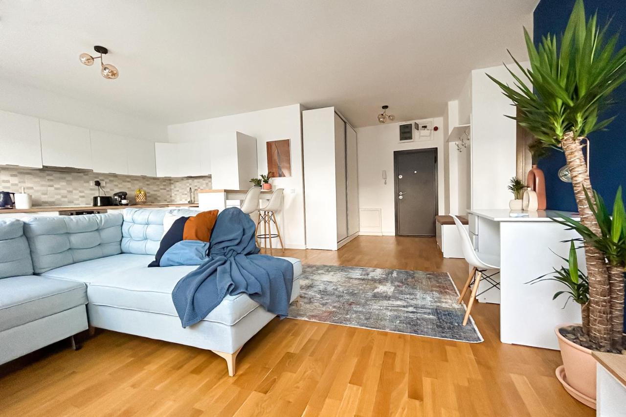 Downtown D21 Apartment Bukares Bagian luar foto