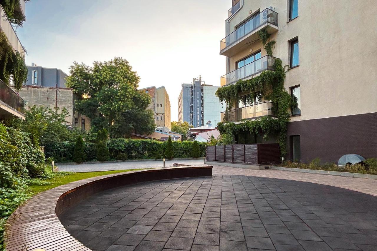 Downtown D21 Apartment Bukares Bagian luar foto